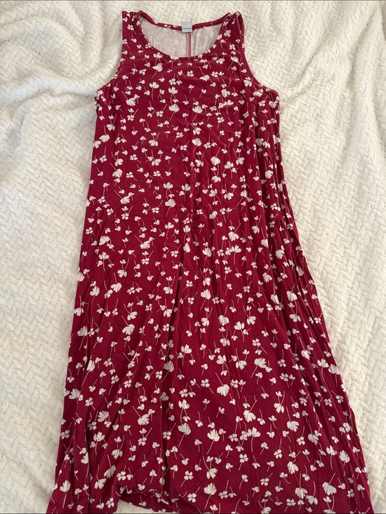 Old Navy Dresses & Skirts - 5 x $25 Old Navy Red Floral Sleeveless Maxi Dress